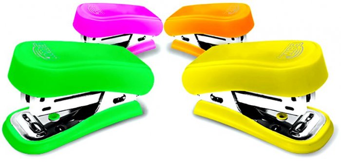 Grampeador Jocar Office Metal Medio 25FLS 13CM